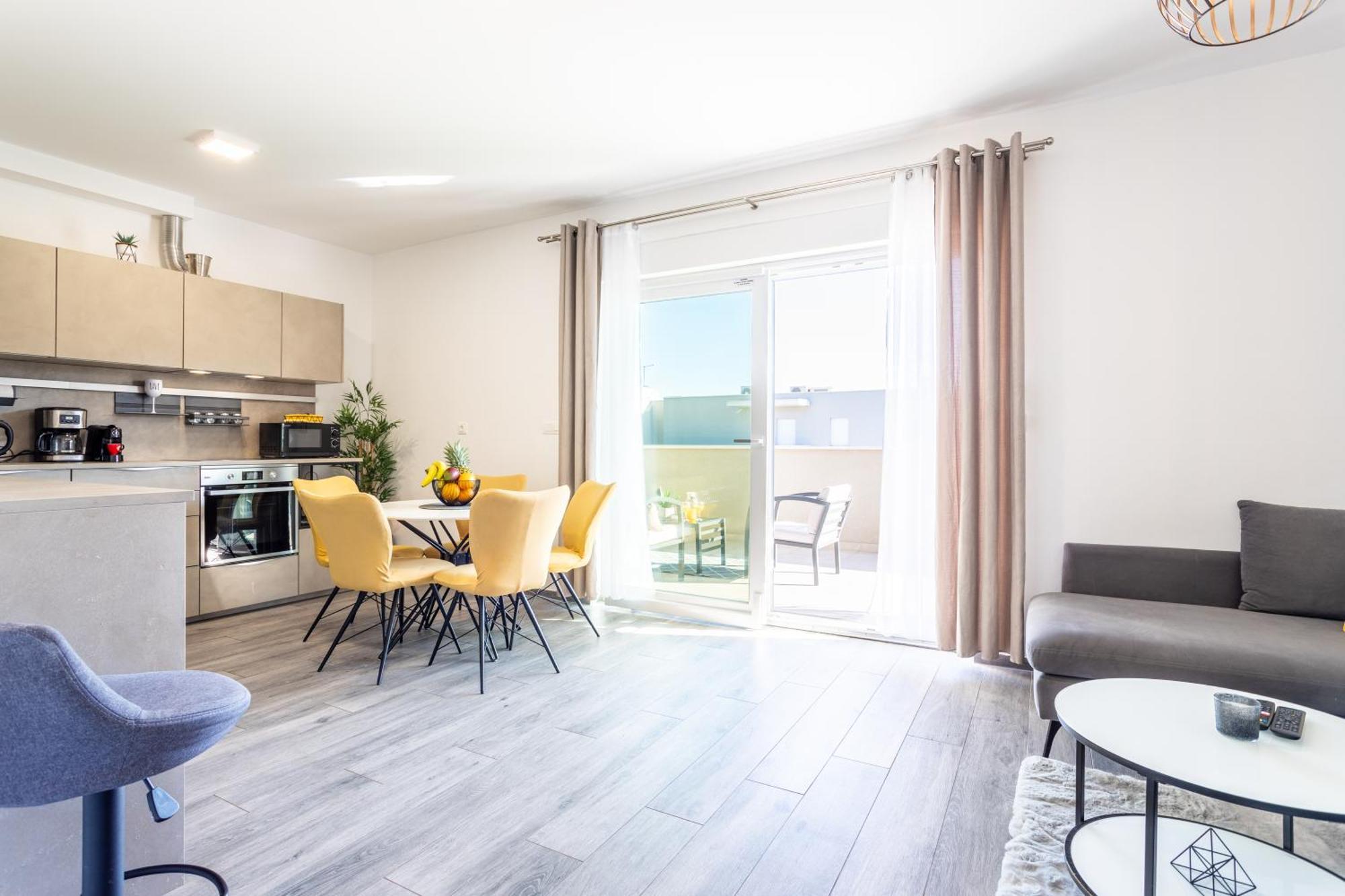 Apartament Luxury Penthouse Papic With Jacuzzi & The View Split