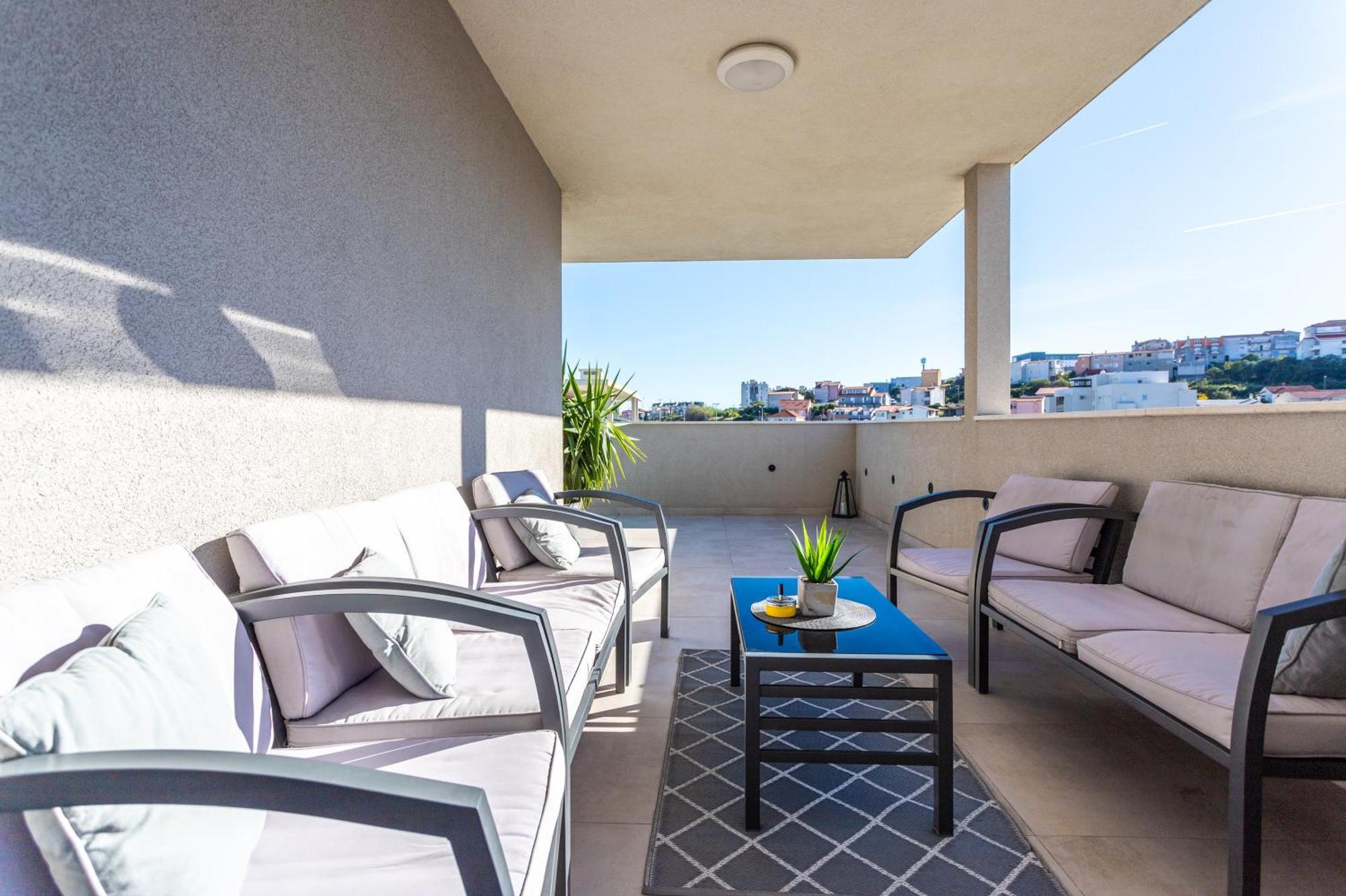 Luxury Penthouse Papic With Jacuzzi & The View Split